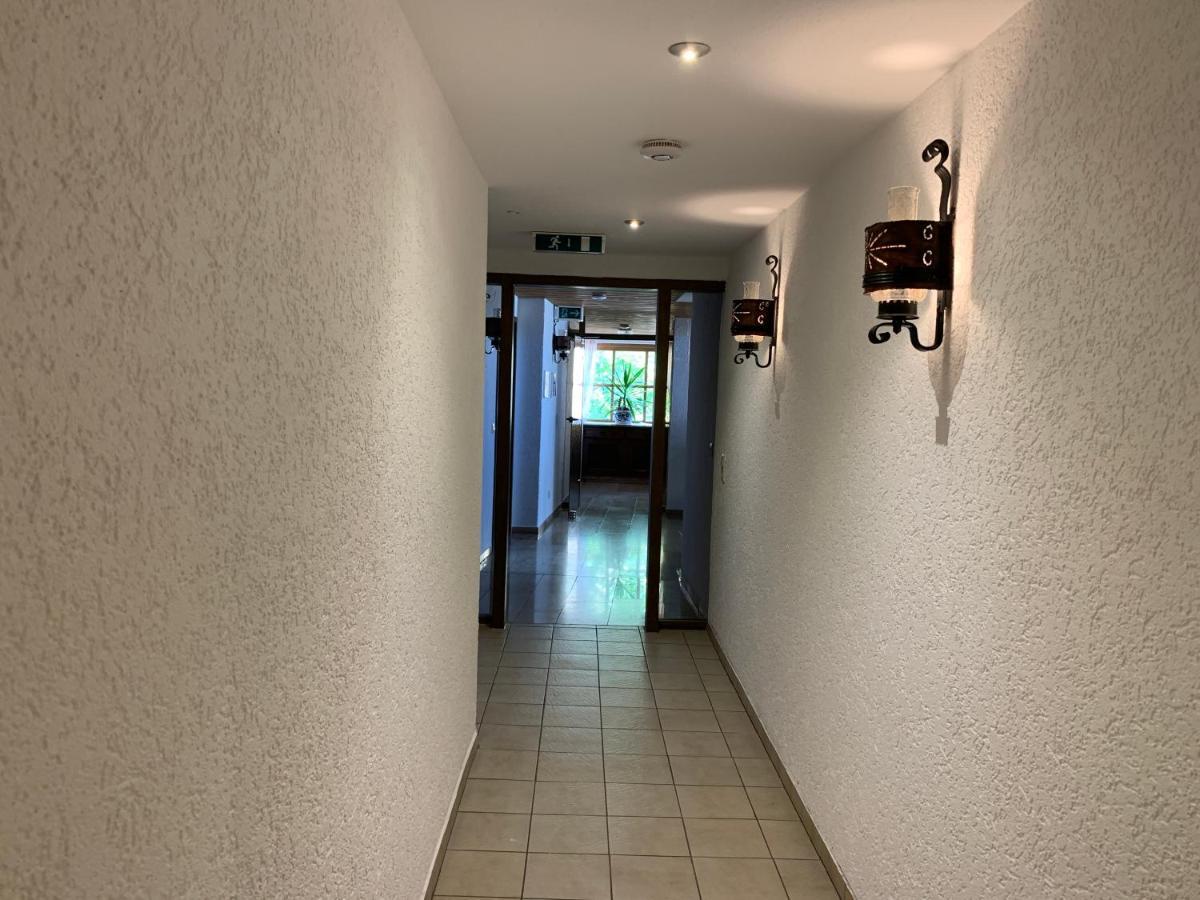 Gasthof Zum Baeren Asperg Extérieur photo