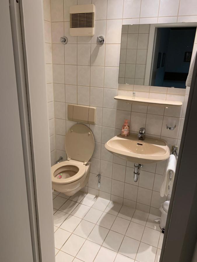 Gasthof Zum Baeren Asperg Extérieur photo